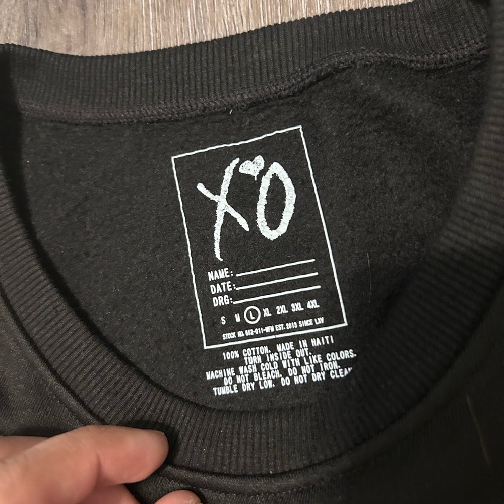 The Weeknd Kiss Land 10 Year Super Fantastic Crewneck Size Large Black 2023 - Picture 5 of 7